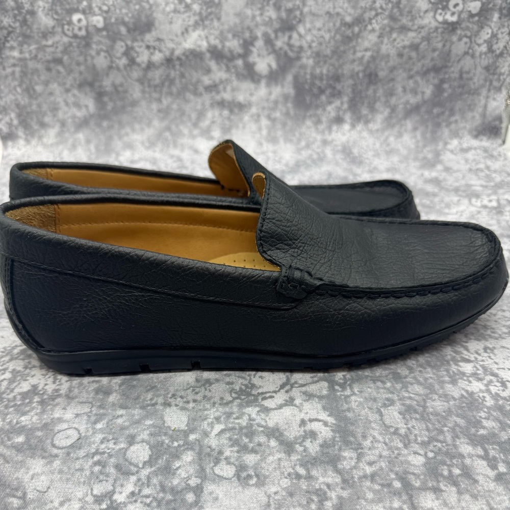 FootJoy Men's Club Casuals loafers made from full-grain leather